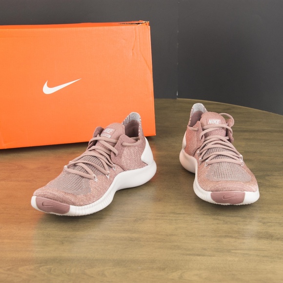 Womens Nike Free Tr Flyknit 3 Lm 